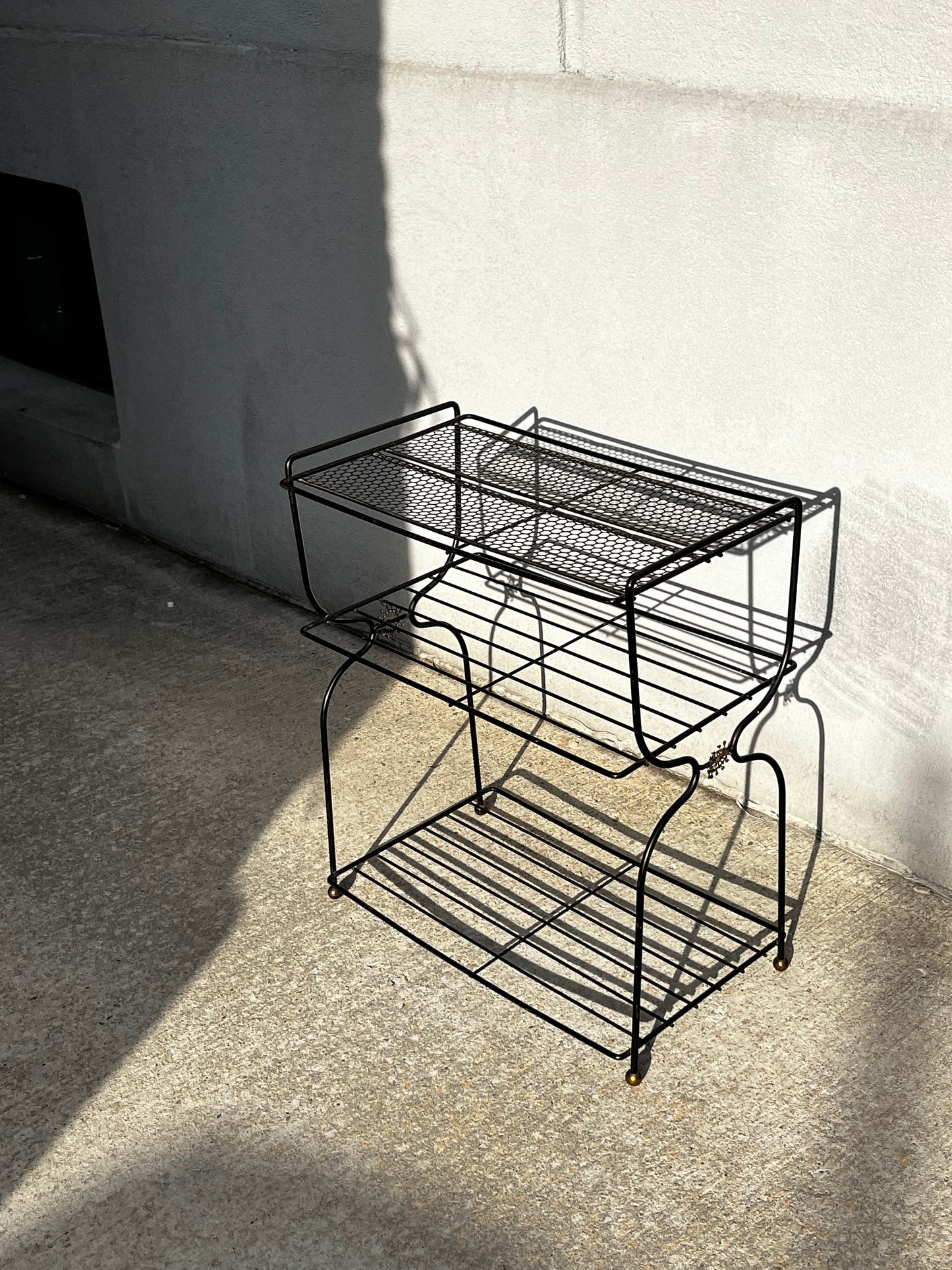 Black Metal LP Rack/ Plant Stand