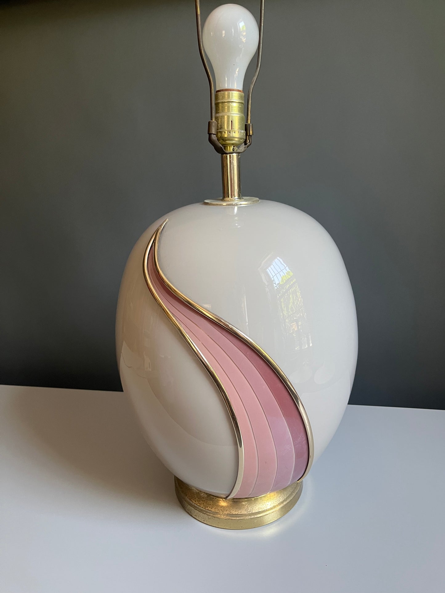 Glass Lamp with Pink Wave Detail