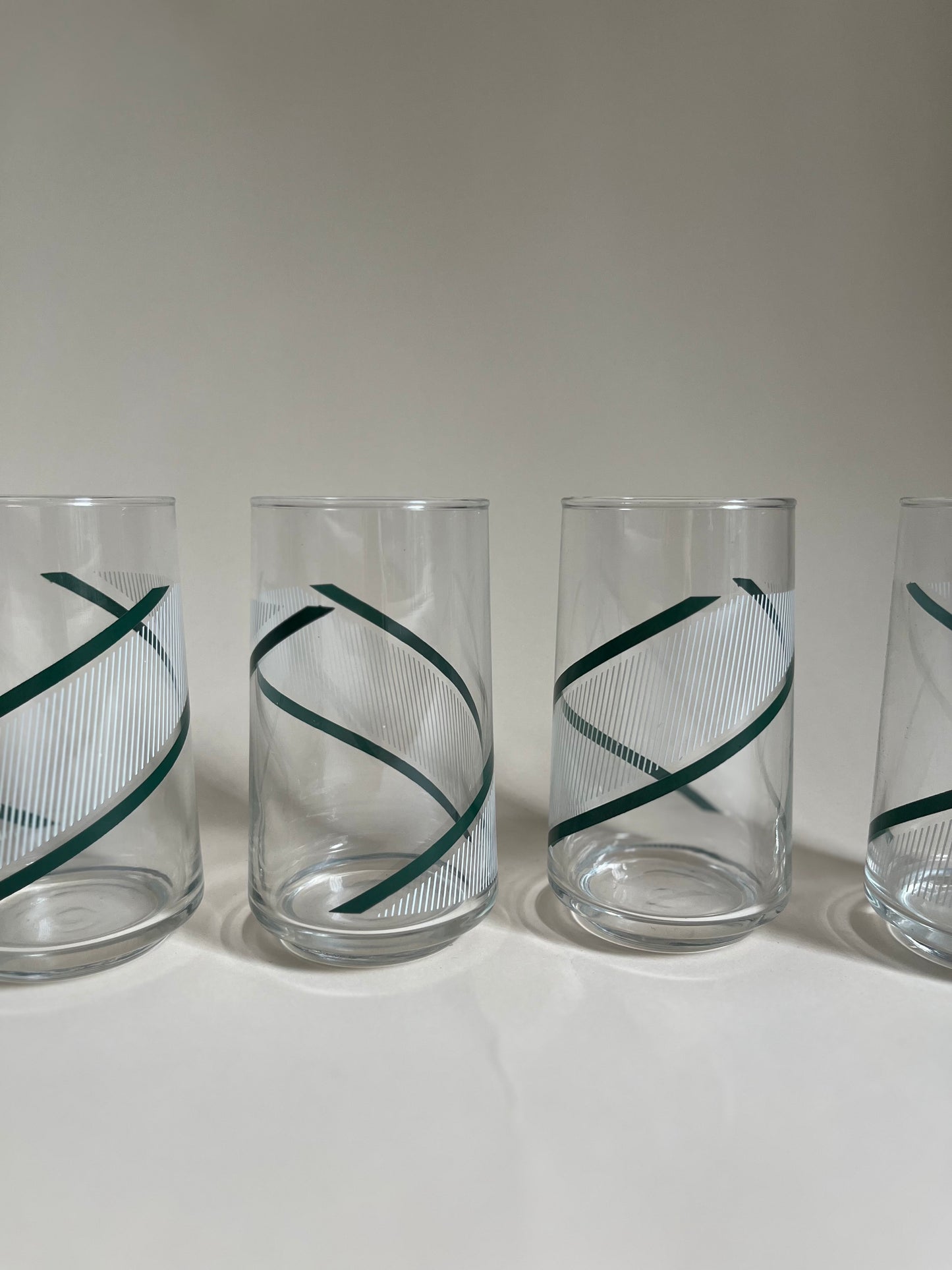 1980s Green Swirl Drinking Glasses | Set of 4