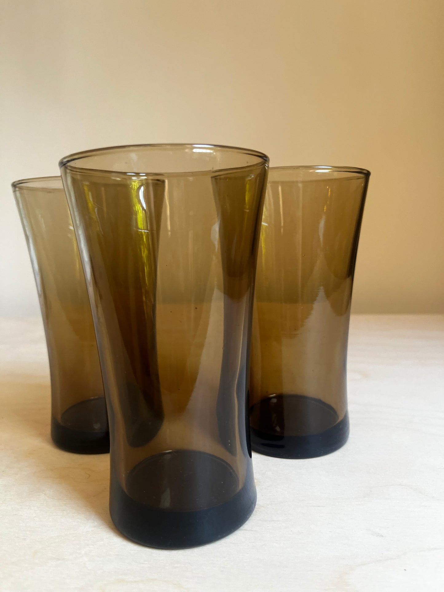 1970s Smoky Brown Hourglass Highball Glasses | Set of 3
