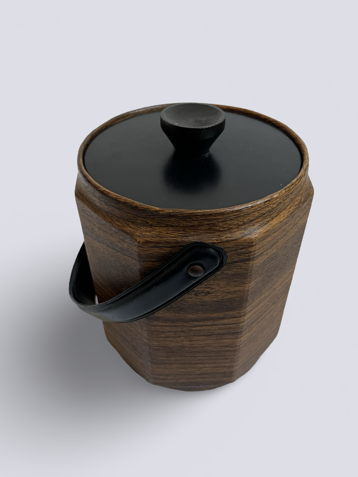 Vinyl Woodgrain Ice Bucket