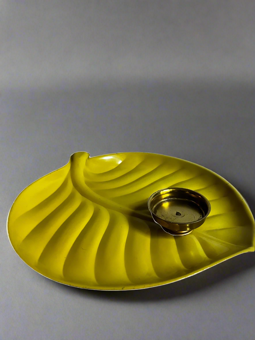 Metal Leaf Serving Tray