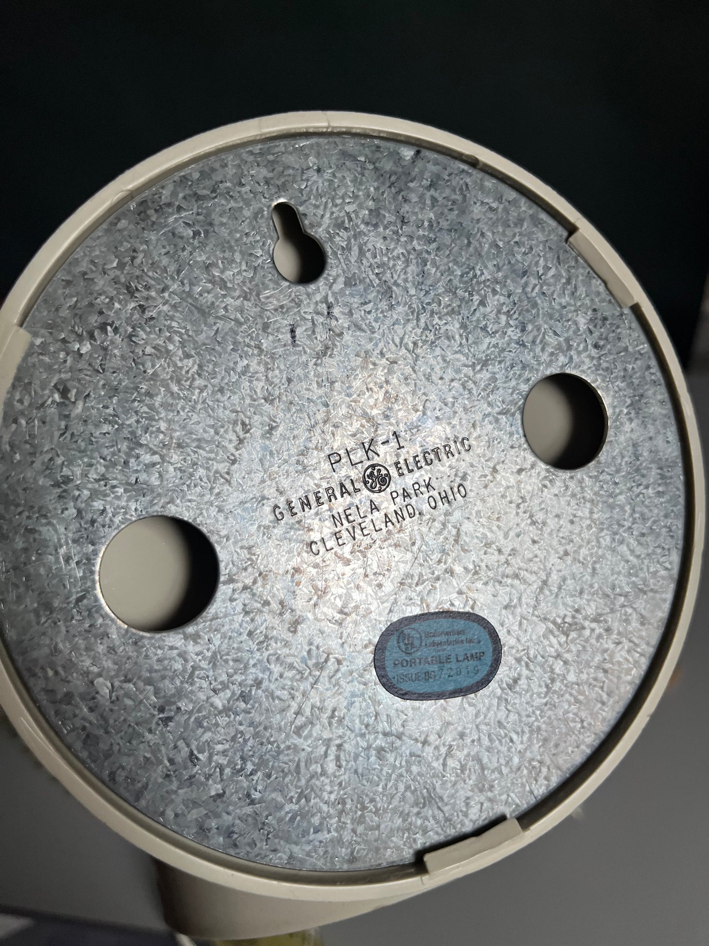 1970s GE Portable Spotlight Lamp | Minimal Off-White Modern Lighting