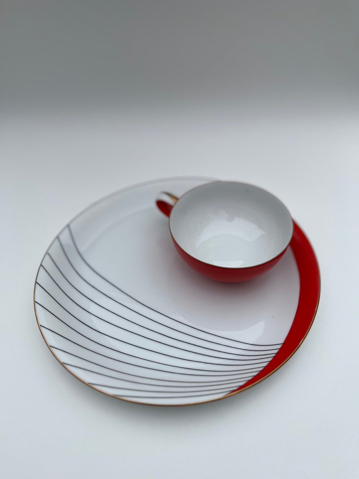 Art Deco Cup & Saucers | Fine China by Sango | 4 sets