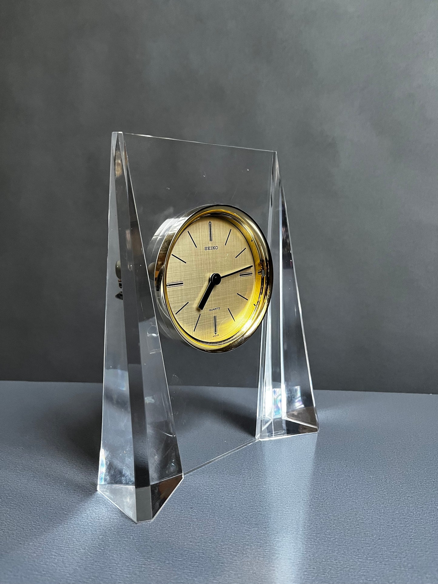 Seiko Lucite Desk Clock