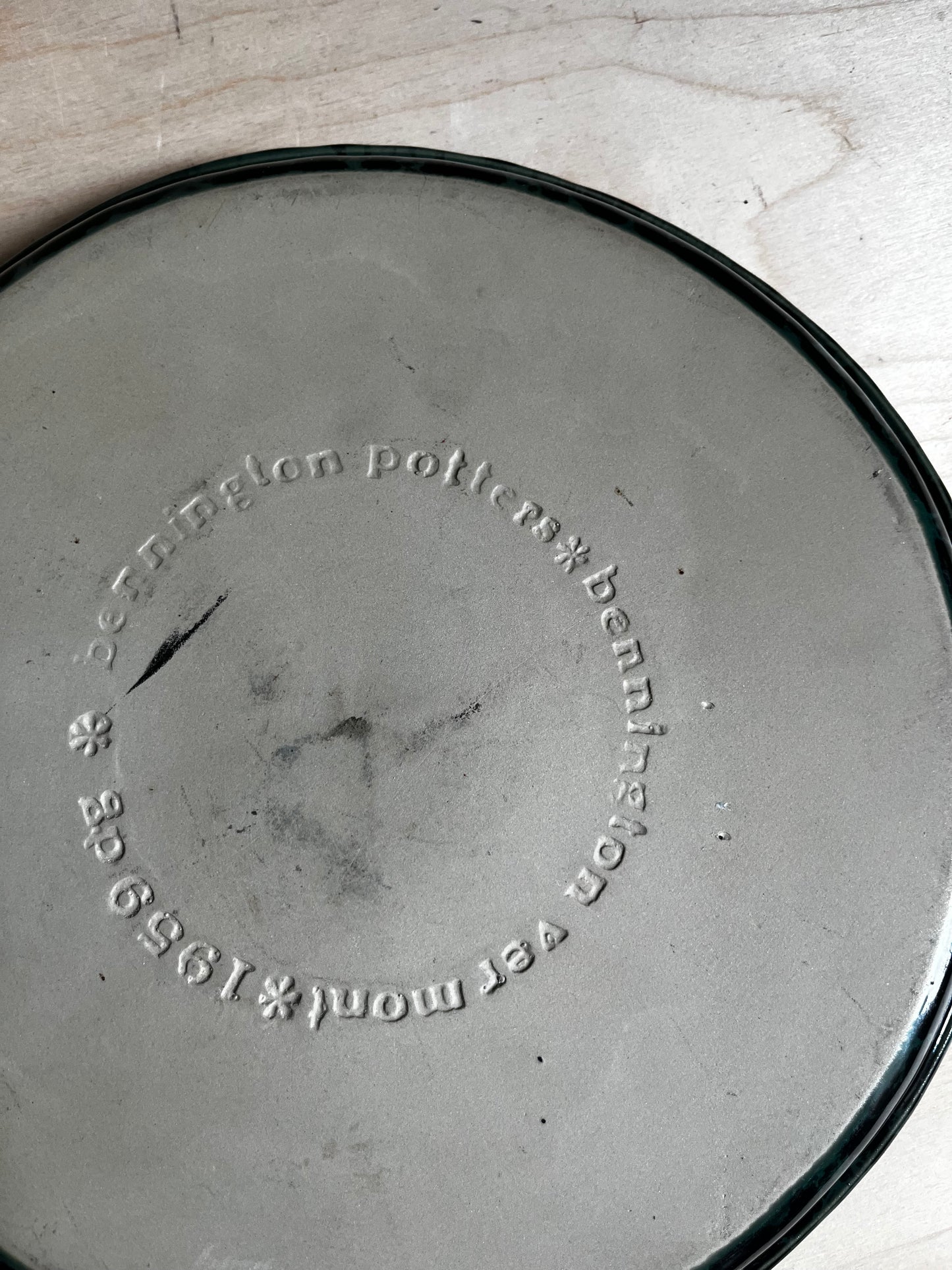 1959 Bennington Pottery Teal & Black Spongeware Platter