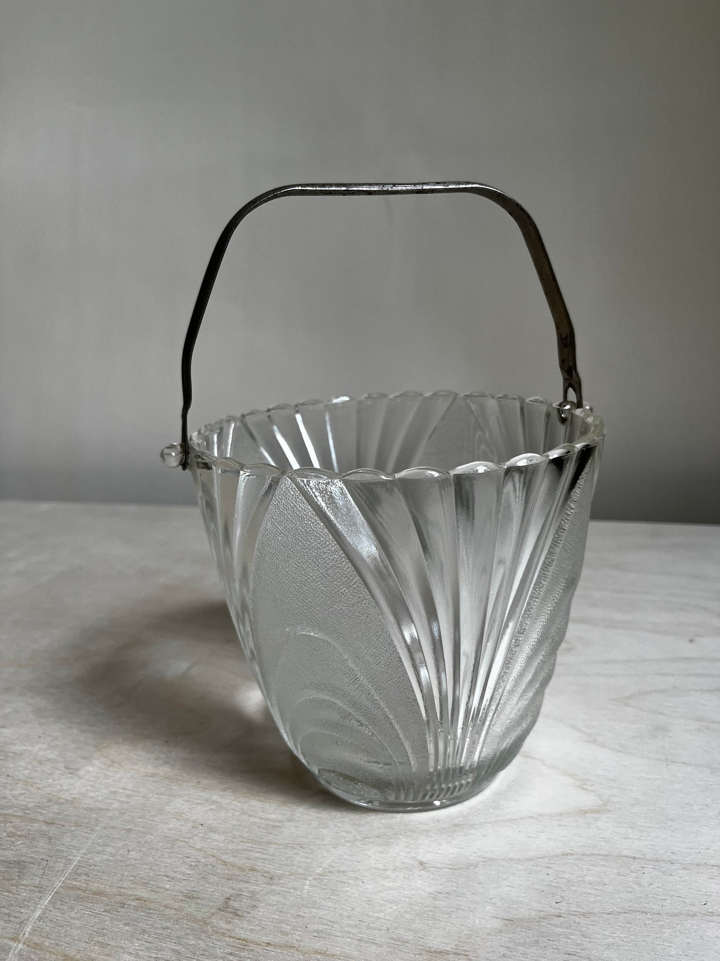 Brockway Glass “Nouveau” Ice Bucket | Mid Century Frosted Swirl Glass Barware