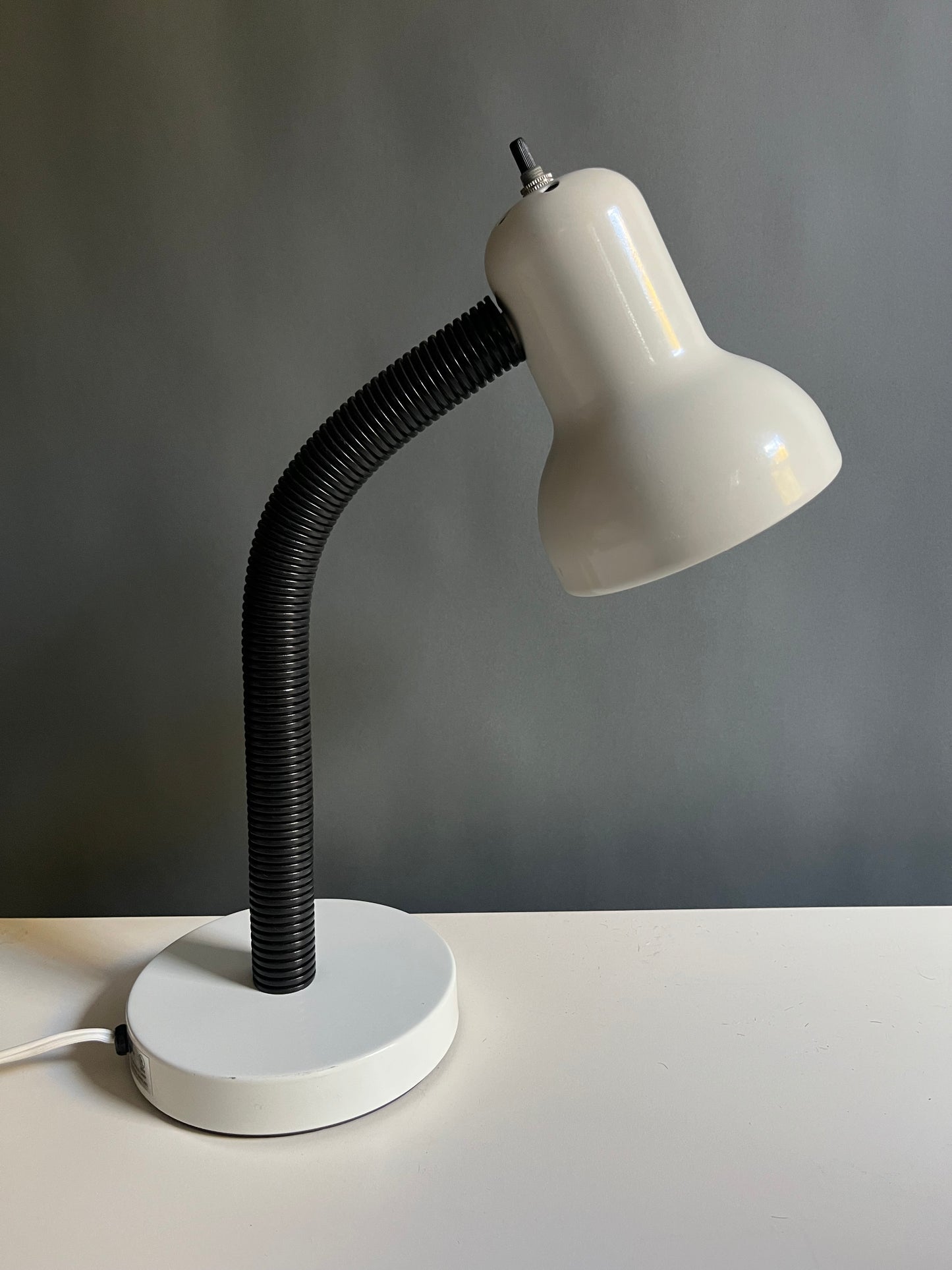 1980s White Gooseneck Lamp | MCM Revival Lighting