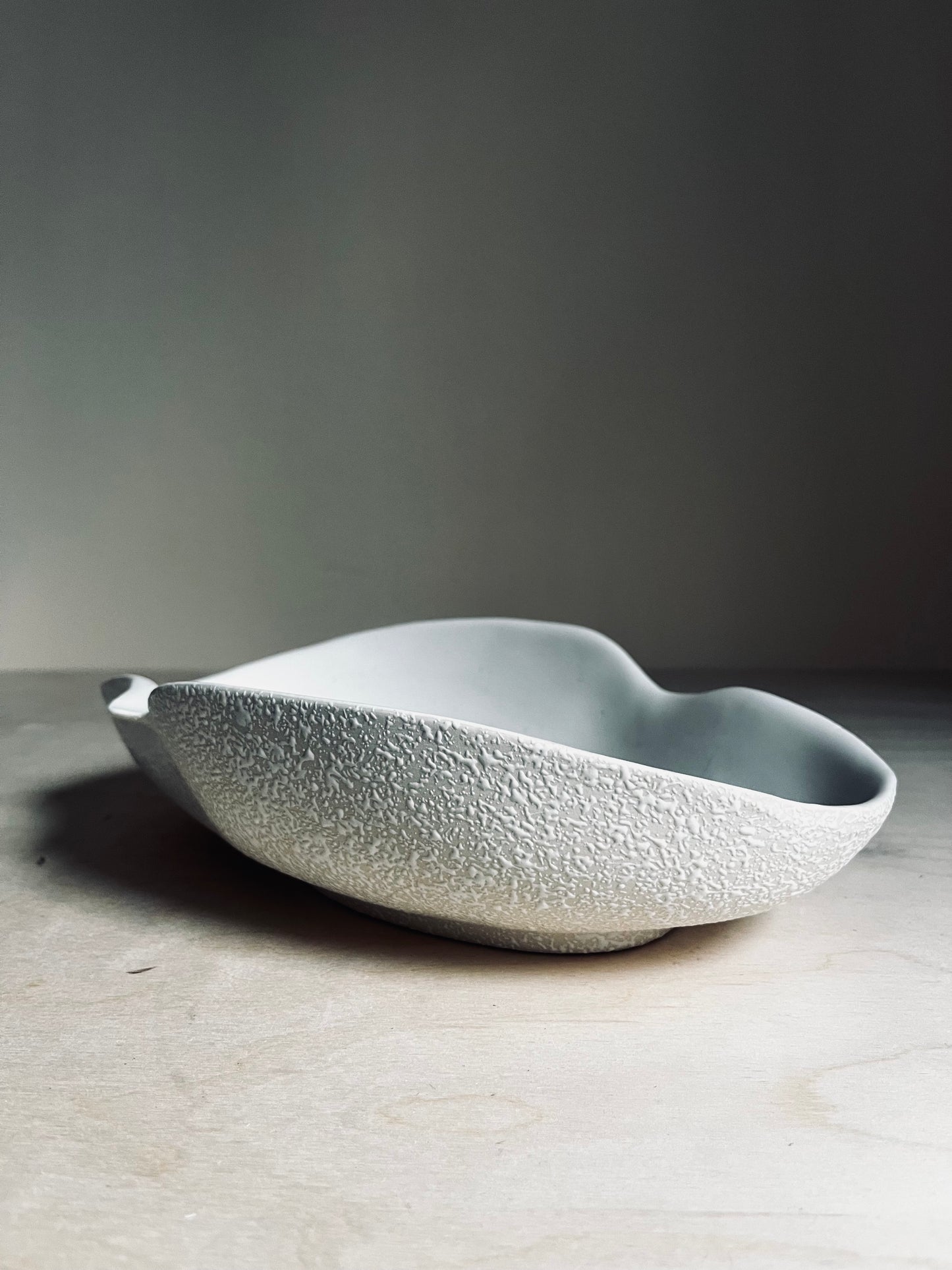 MCM USA Art Pottery Popcorn Glaze Sculptural Bowl