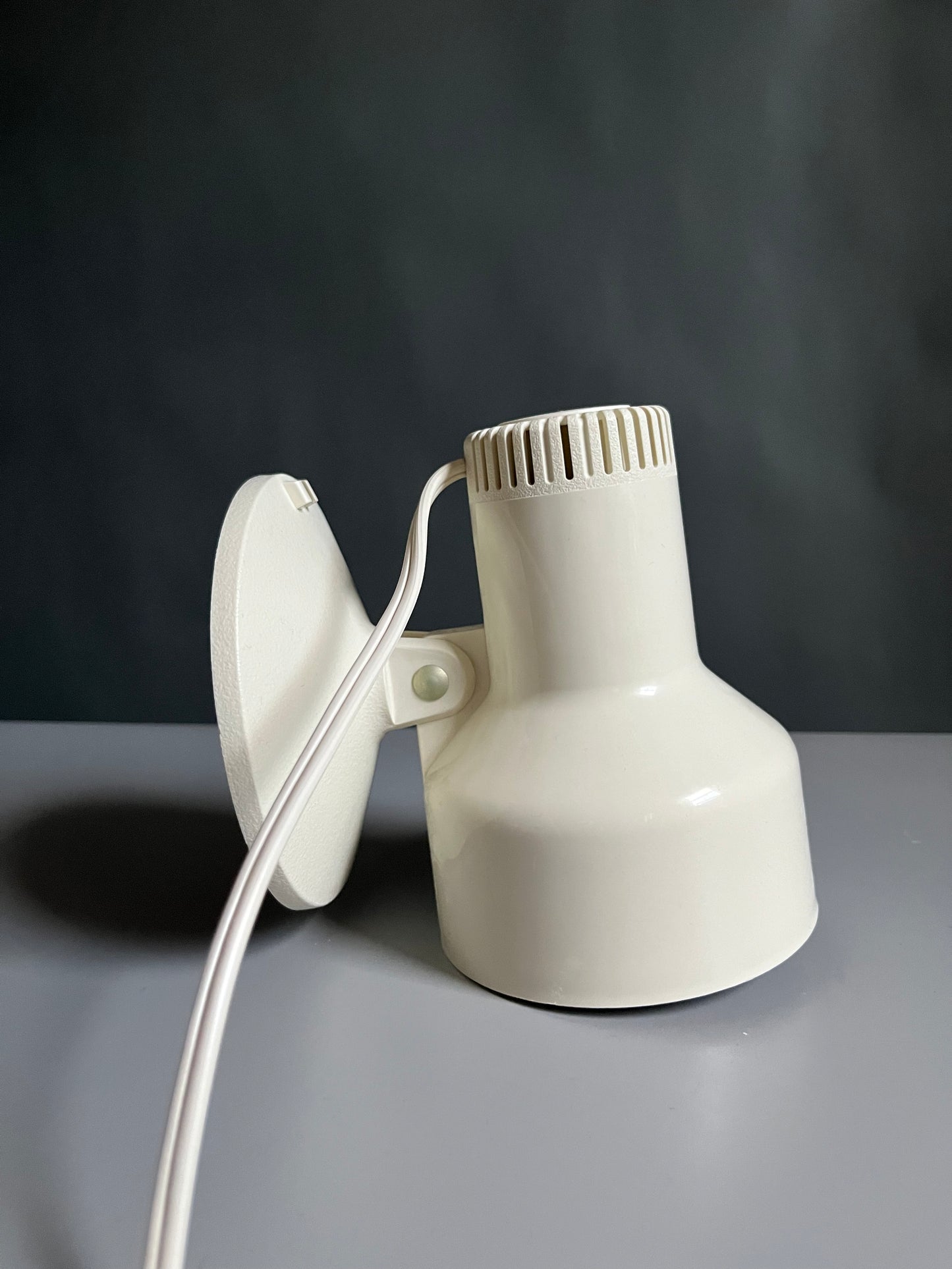 1970s GE Portable Spotlight Lamp | Minimal Off-White Modern Lighting