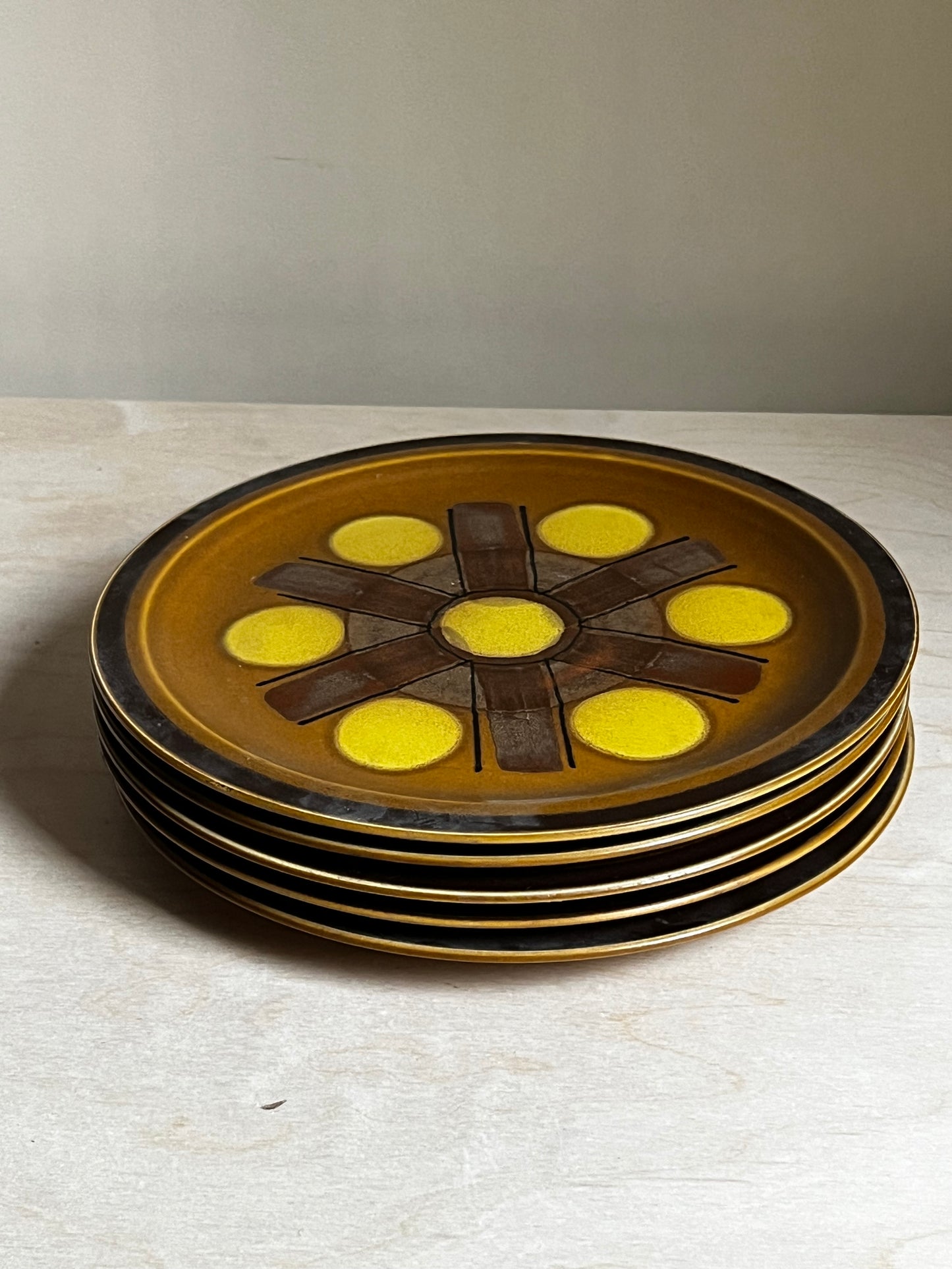 1970s Luna Roc Windmill Stoneware Dinner Plates | Set of 5 | Made in Japan, MCM Mustard Brown Dinnerware