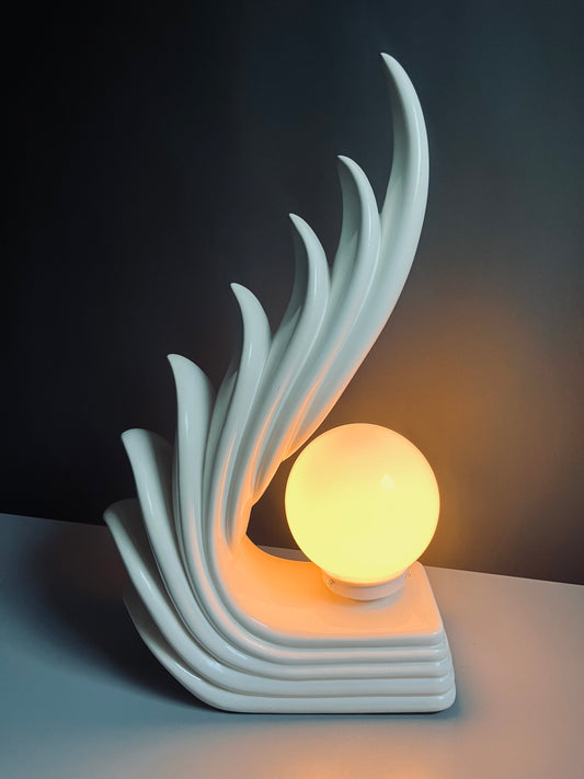 Postmodern White Ceramic Wave Lamp
