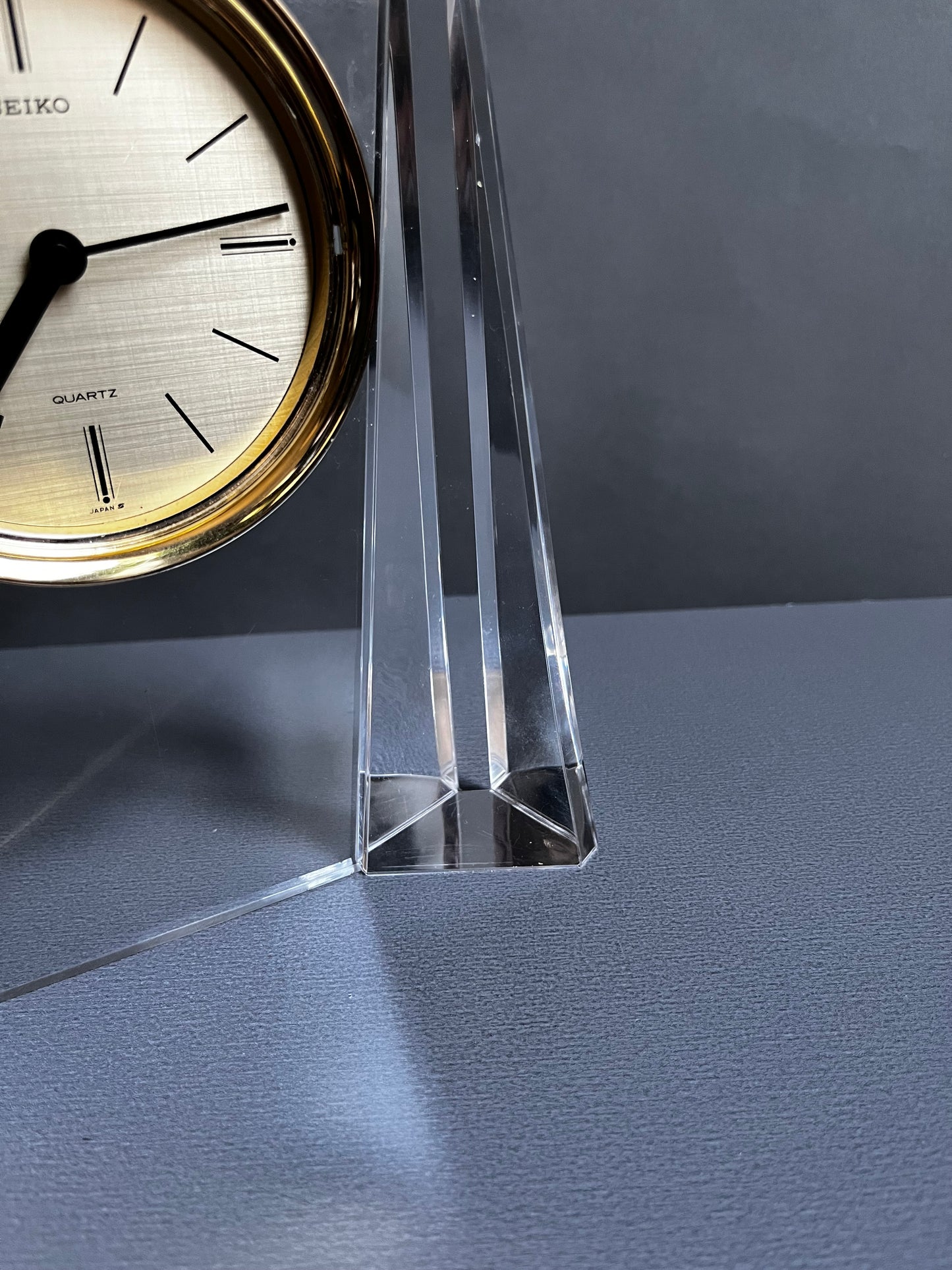 Seiko Lucite Desk Clock