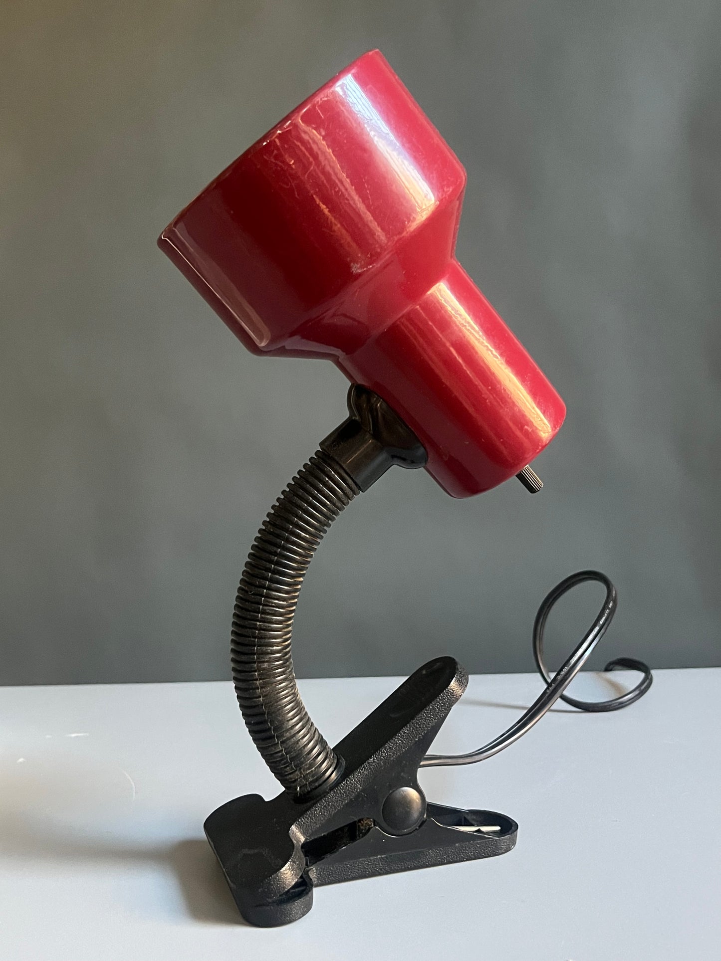 Maroon Gooseneck Clip Light | 1980s 1990s Mid century Revival