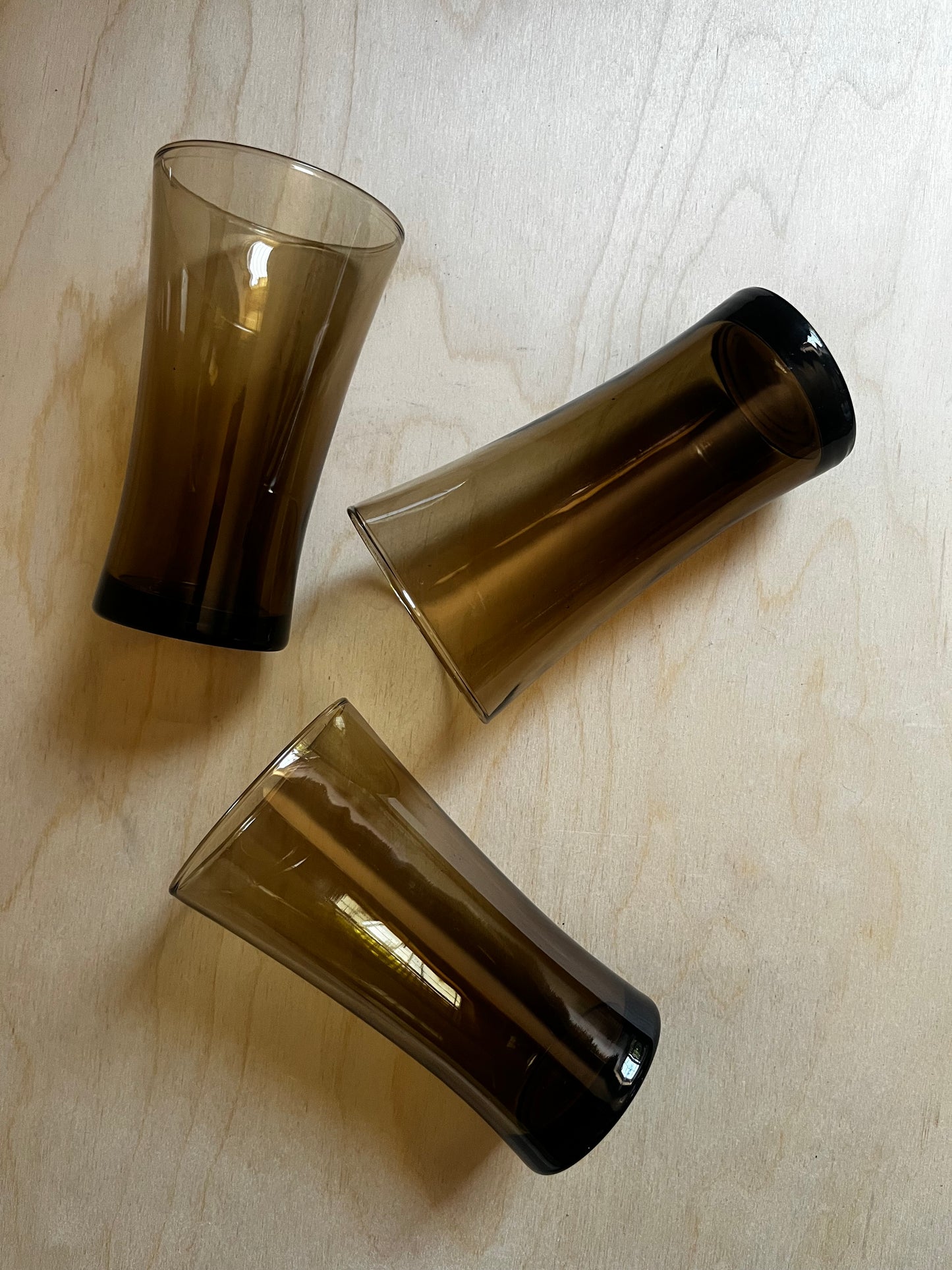 1970s Smoky Brown Hourglass Highball Glasses | Set of 3