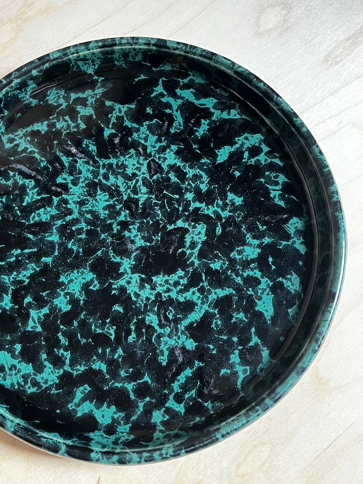1959 Bennington Pottery Teal & Black Spongeware Platter