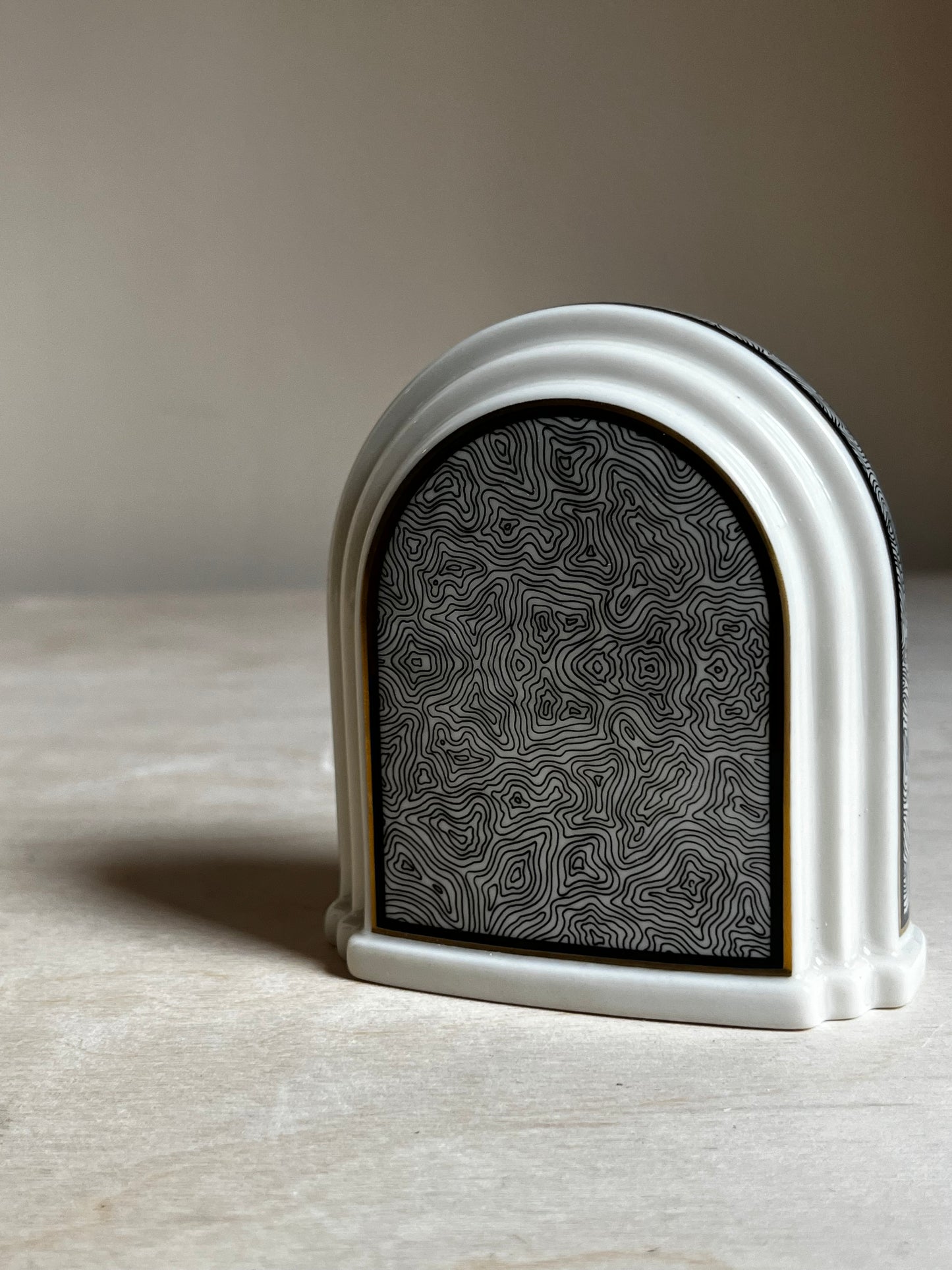 Lenox Porcelain Mini Desk Clock | Art Deco Arch | Topographic Pattern | Quartz Mantel Clock