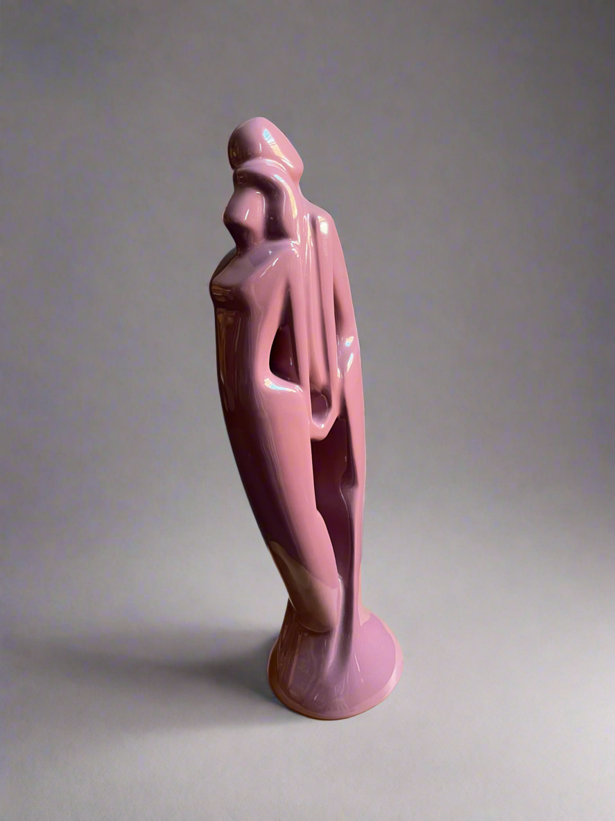 Haeger Mauve Lovers Statue