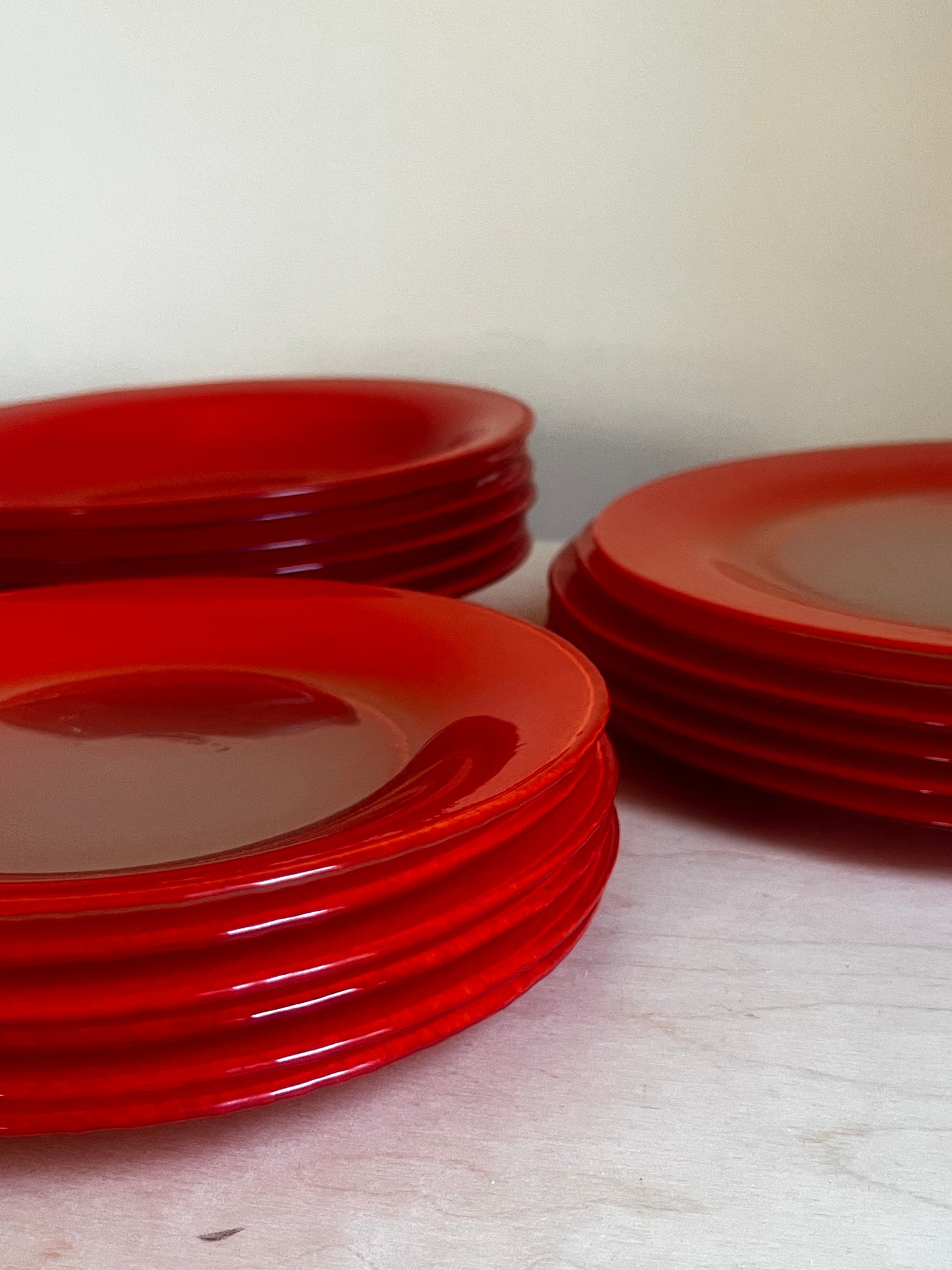 French Textured Glass Dinnerware Set | 18 Pieces |Persimmon Red Orange Glass Plates & Bowls