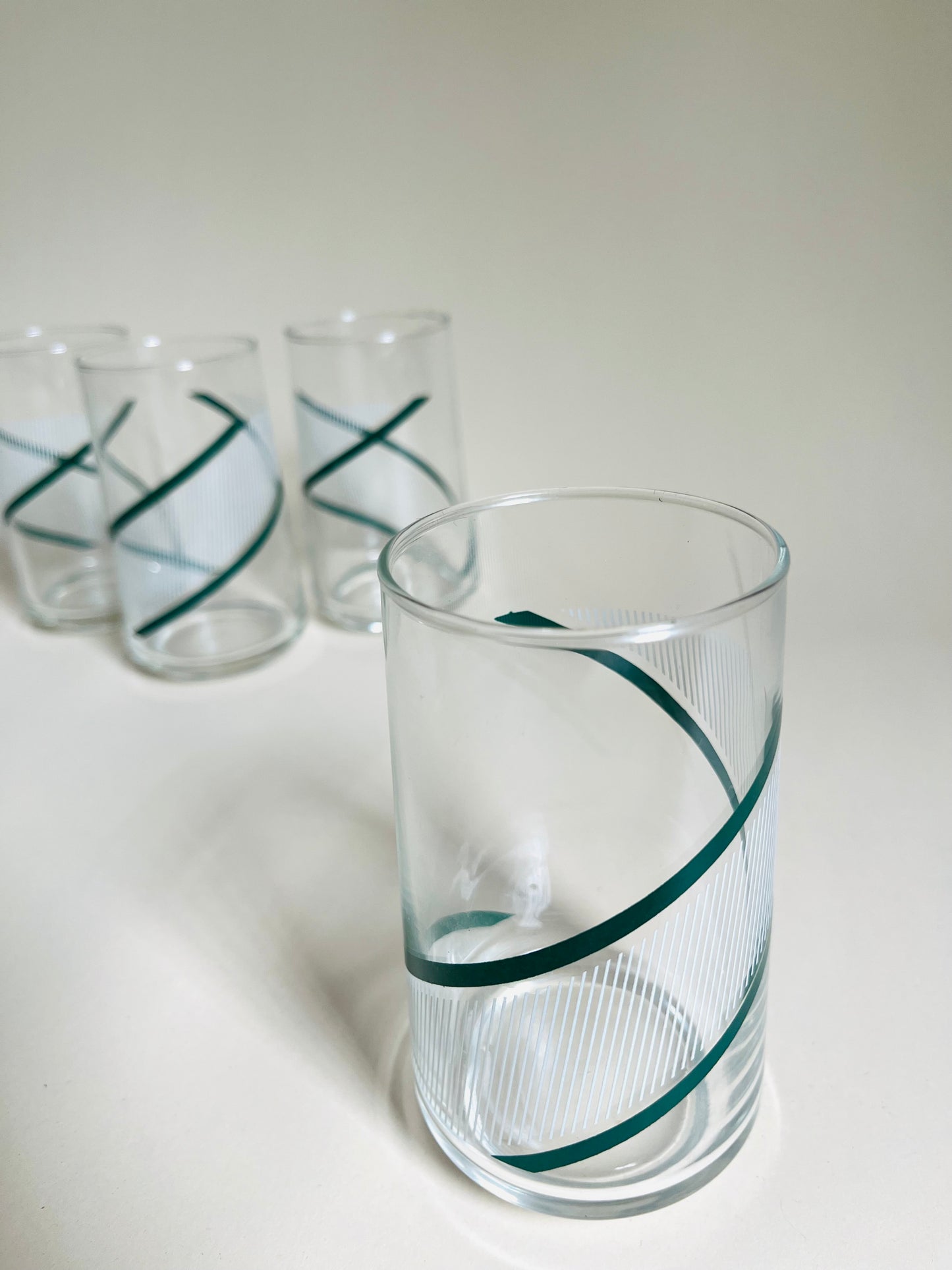 1980s Green Swirl Drinking Glasses | Set of 4
