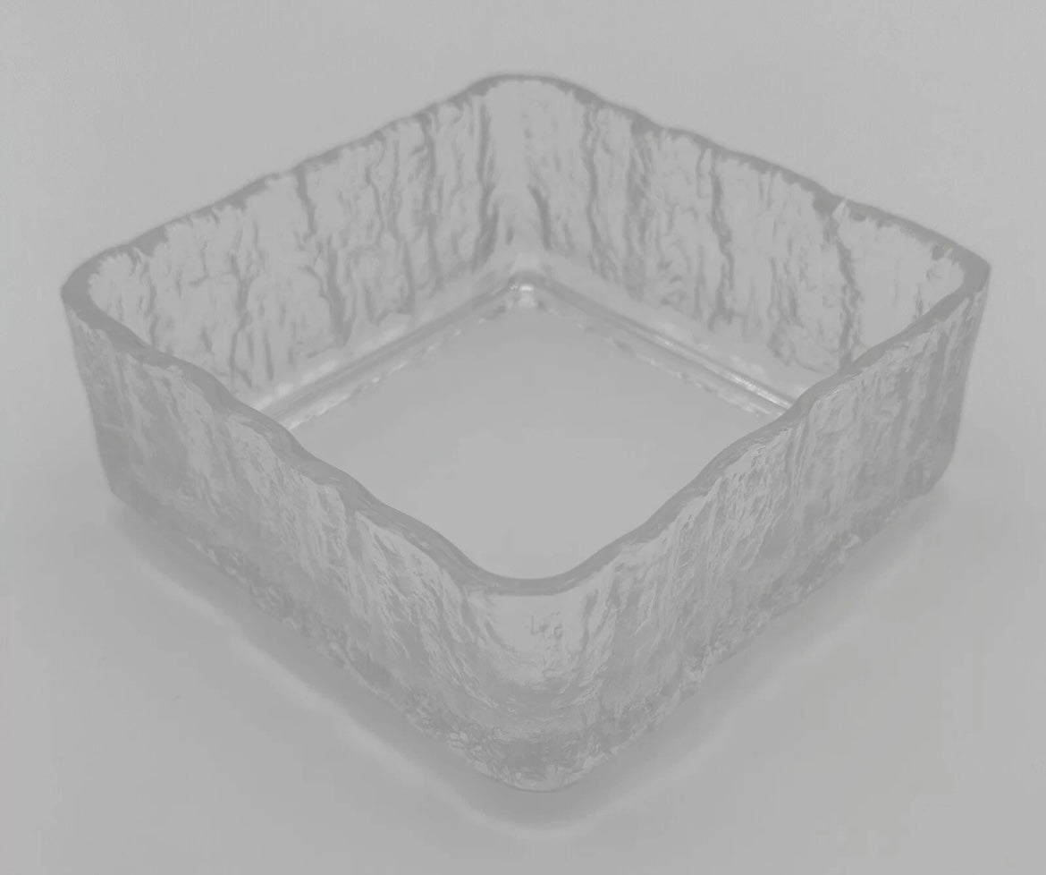 1970s Hoya Ice Bark Glacier Dish