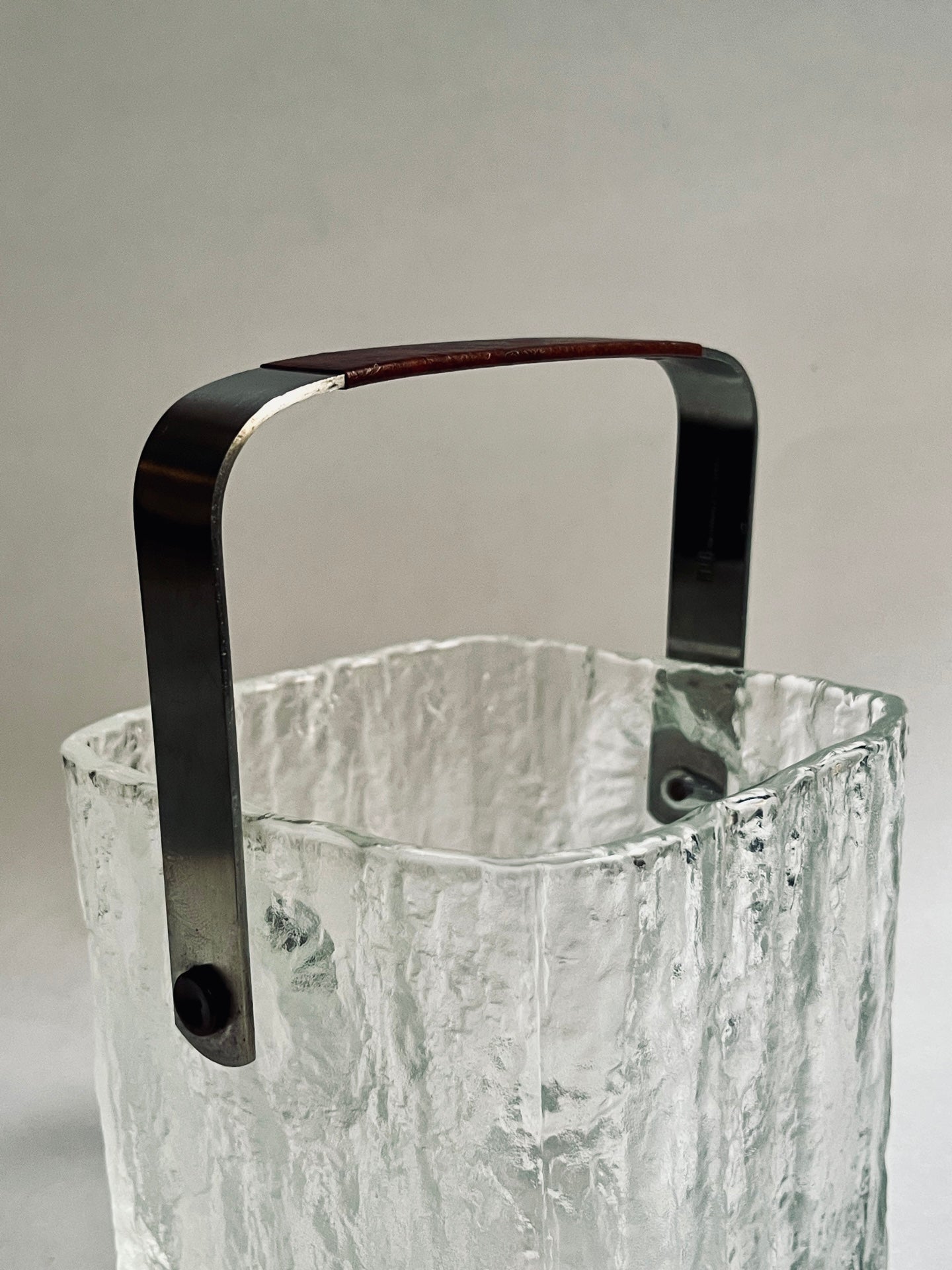 1970s Hoya Glacier Glass Ice Bucket