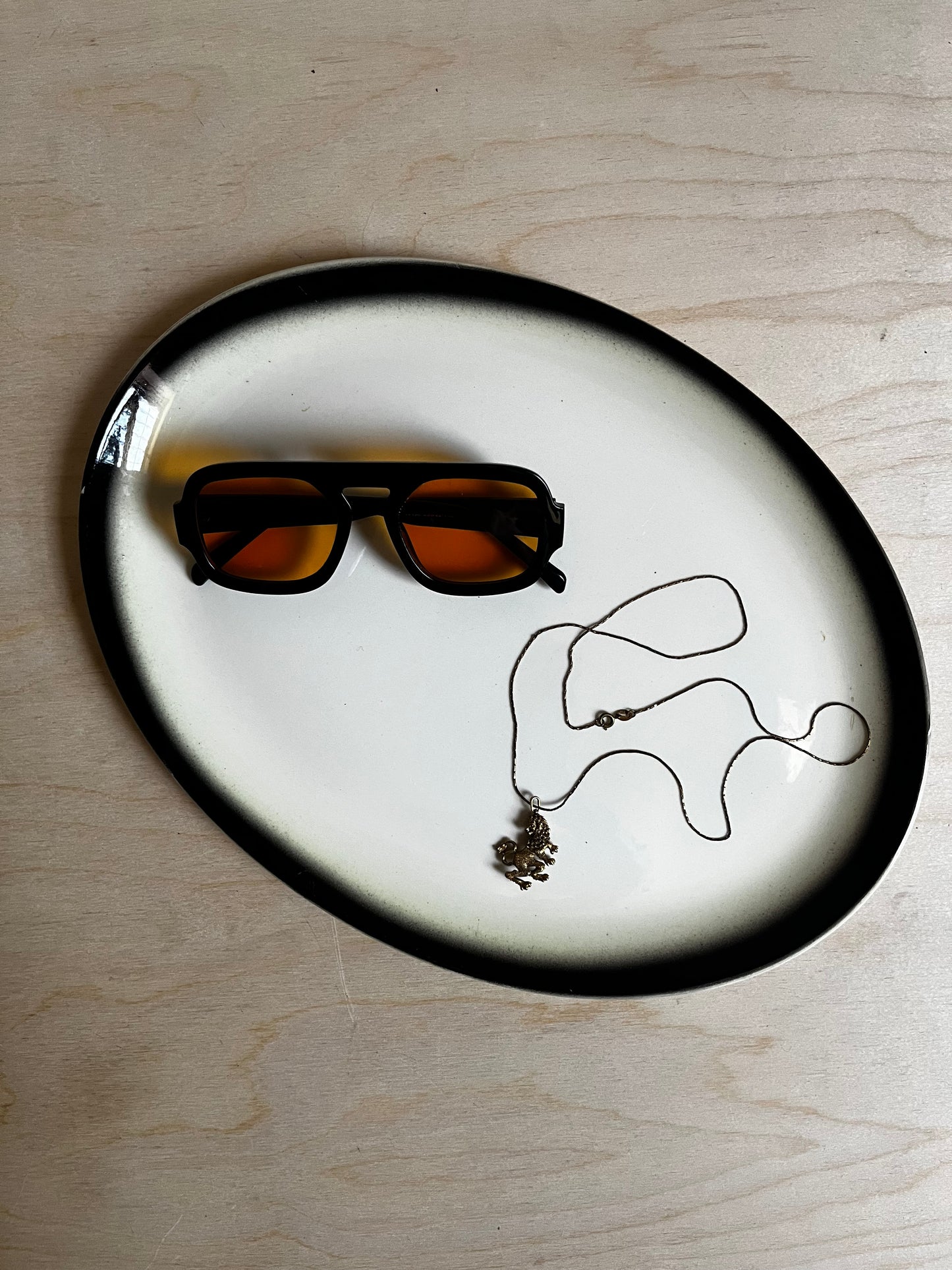 Stetson Creation Oval Ceramic Tray | 13.5” x 10”
