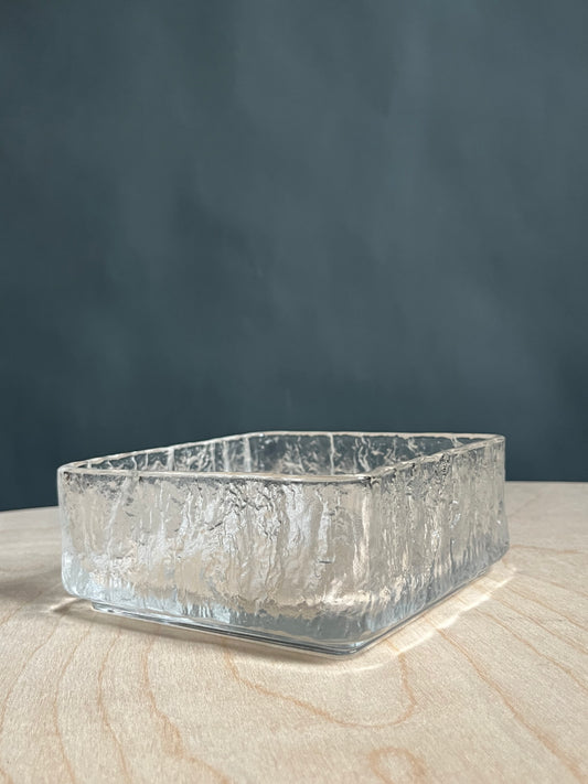 1970s Hoya Ice Bark Glacier Dish