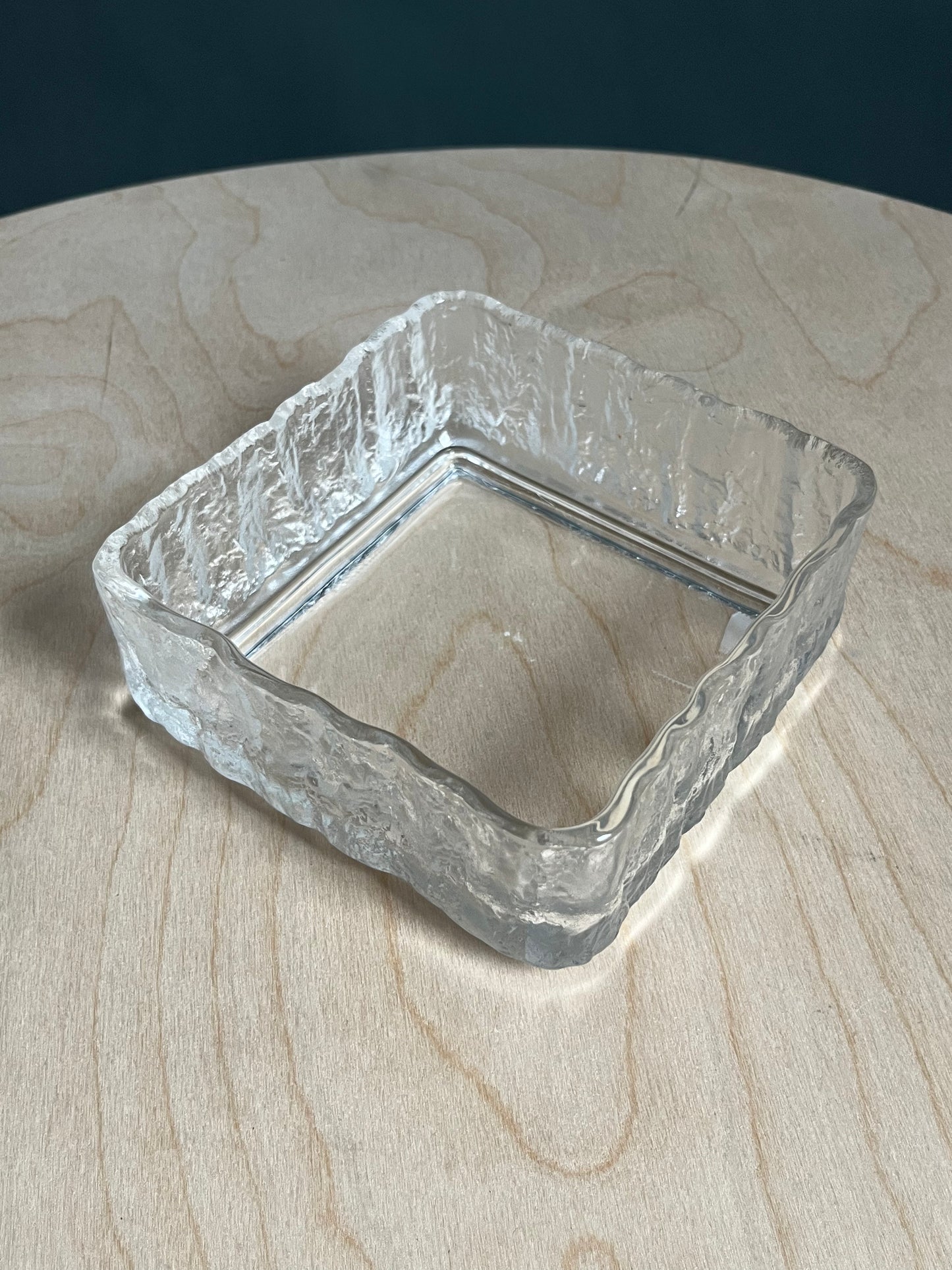1970s Hoya Ice Bark Glacier Dish