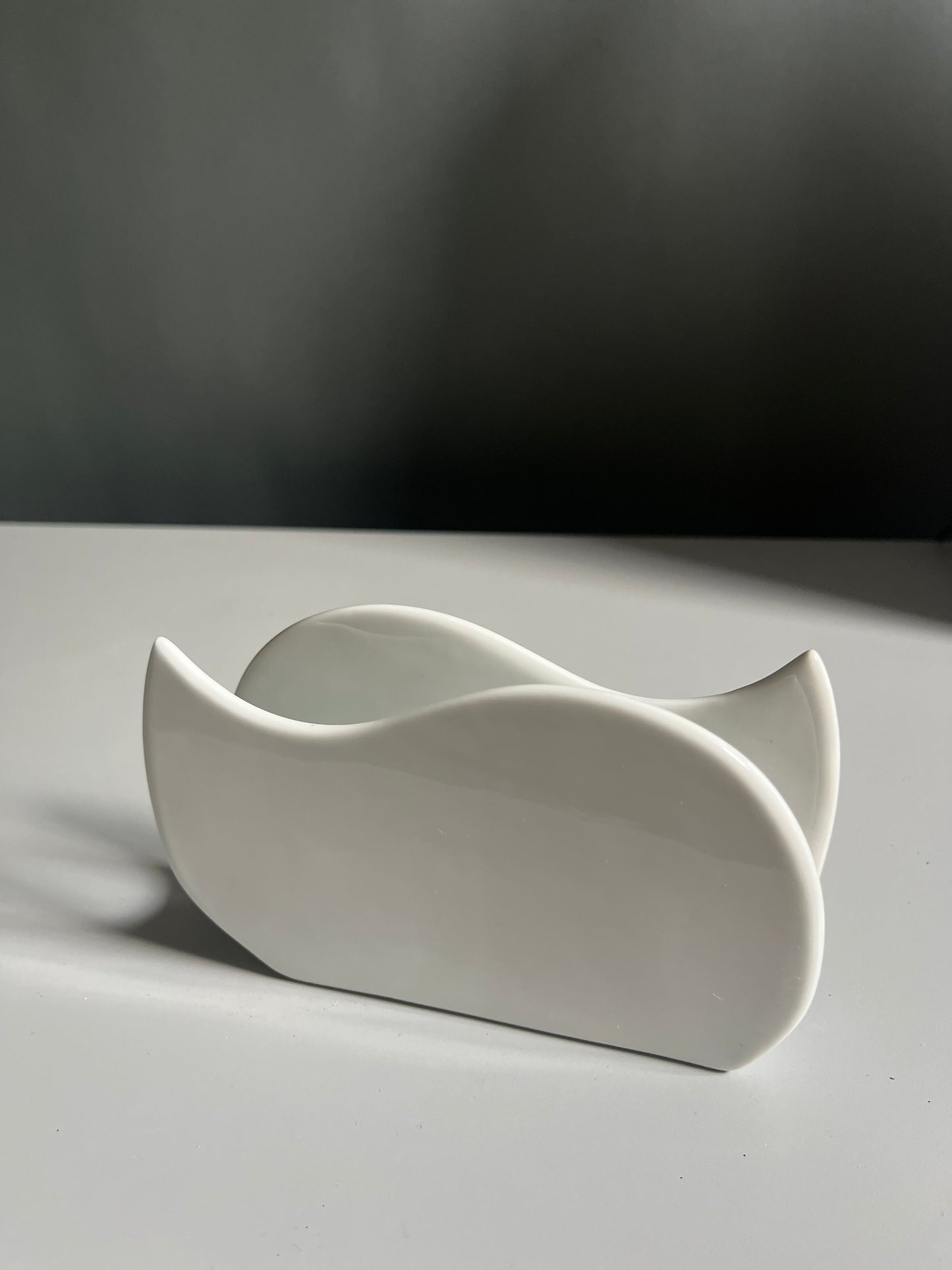 Italian Porcelain Wave Napkin/Letter Holder